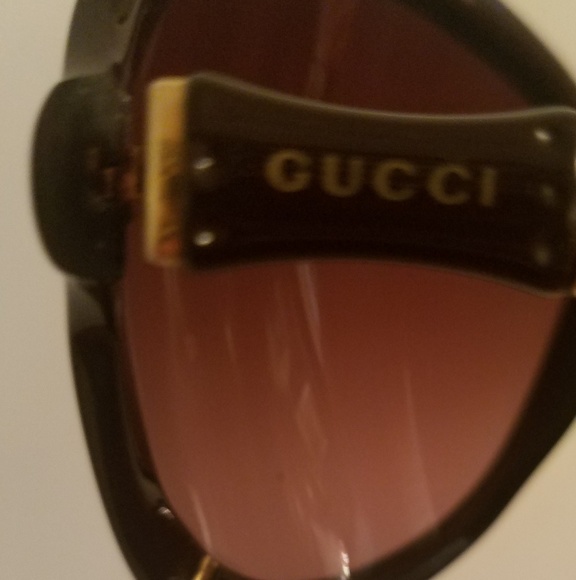 🔥GUCCI SUNGLASSES🔥 - Picture 3 of 5